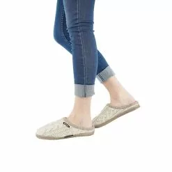 Giesswein Hausschuhe Neudau Hüttenschuhe - Wollweiß 16 Giesswein Hausschuhe Neudau Hüttenschuhe - Wollweiß -Schuhladen 6861535 02